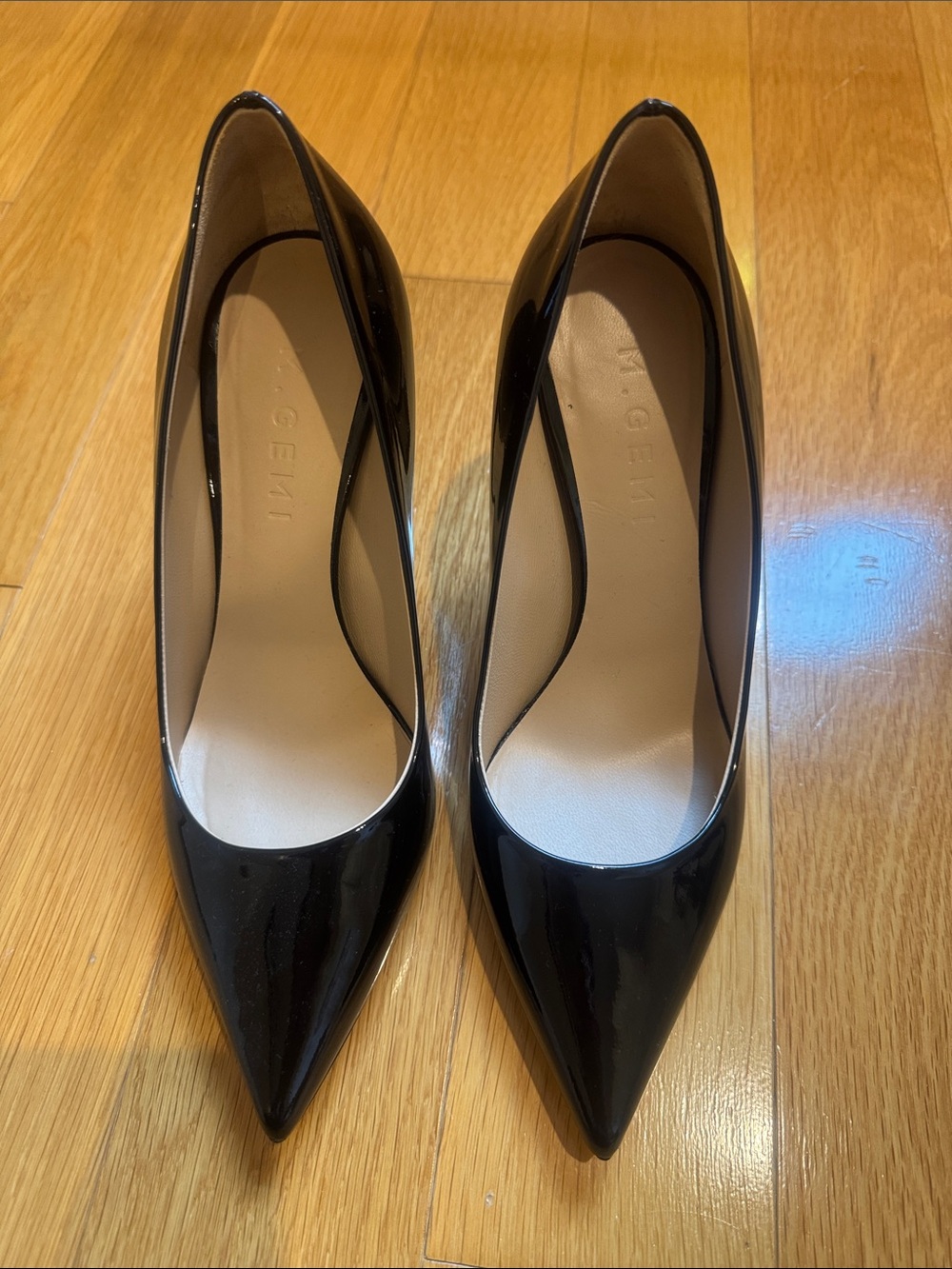 M. Gemi Esatto pumps size 5.5